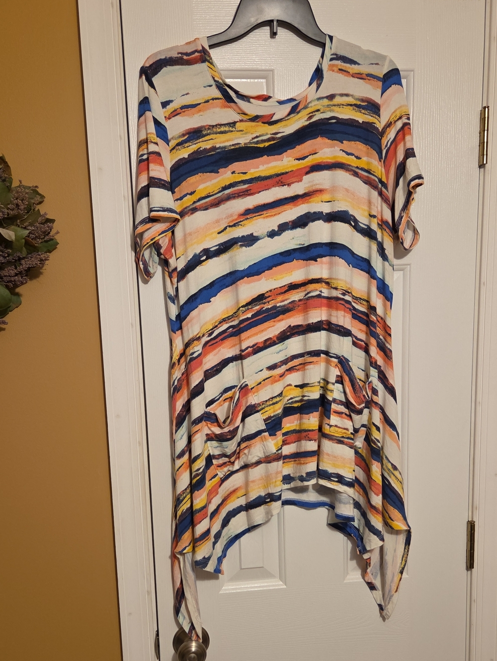 LOGO Striped Multicolor Short Sleeve Tunic Top - Cream Base
